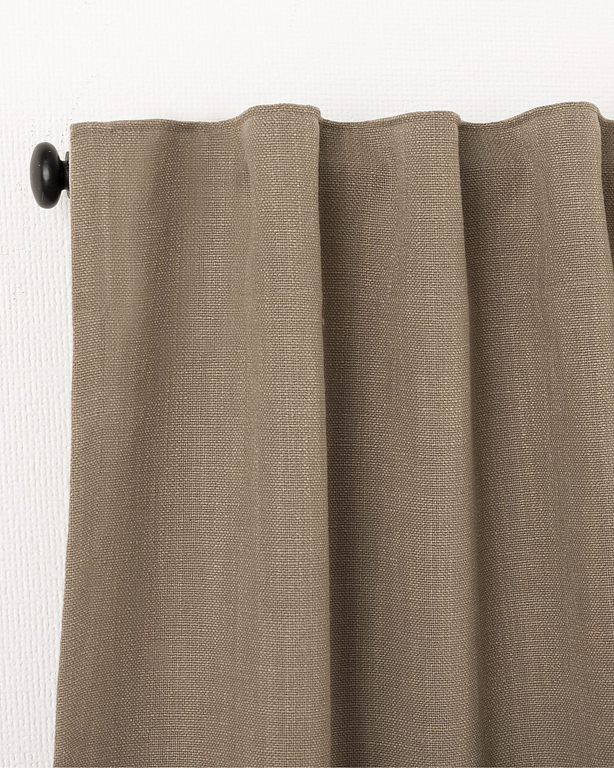 Kant-en-Klaar Gordijn BASIC met plooi-/lusband 140x280 cm Lichtbruin (hover)