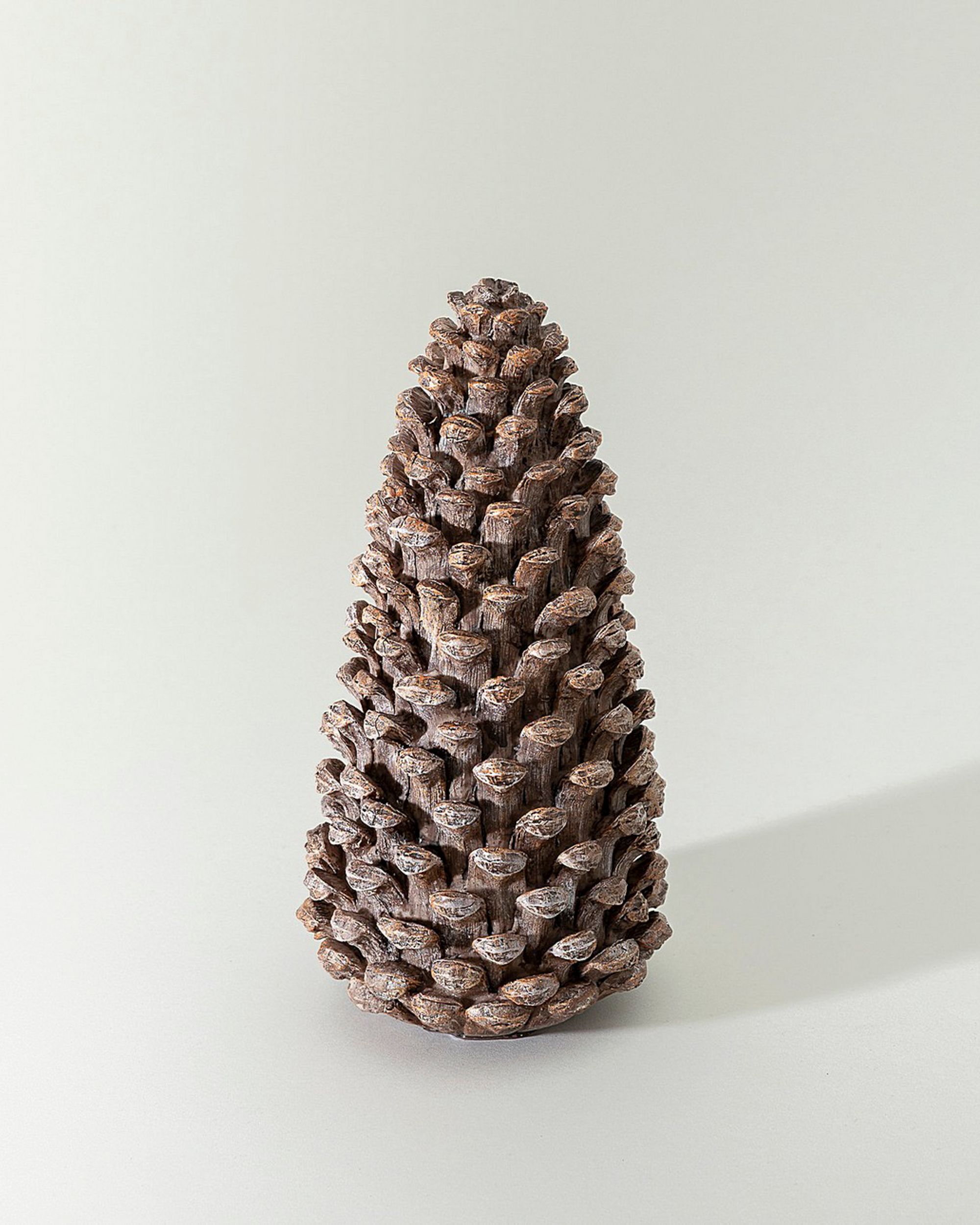 Decoratief object Dennenappel 12x12x23 cm