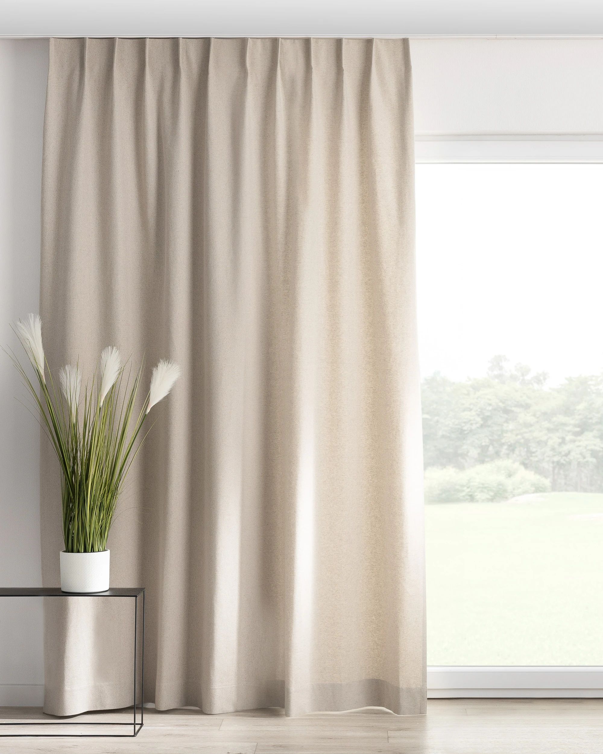 Gordijn met enkele plooi kleur product beige stof met structuur