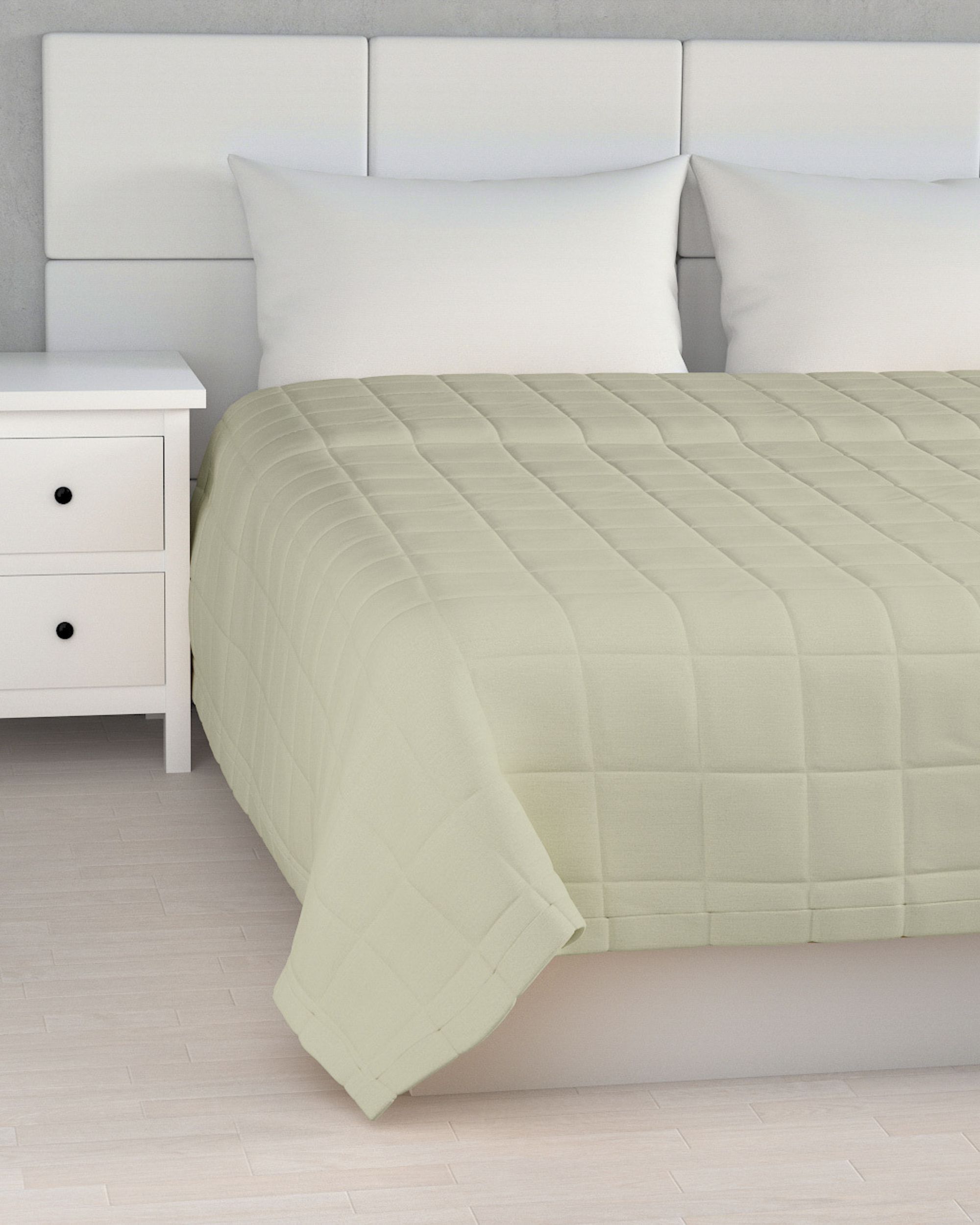 Bedsprei met ruitvormige stiksels kleur product groen
