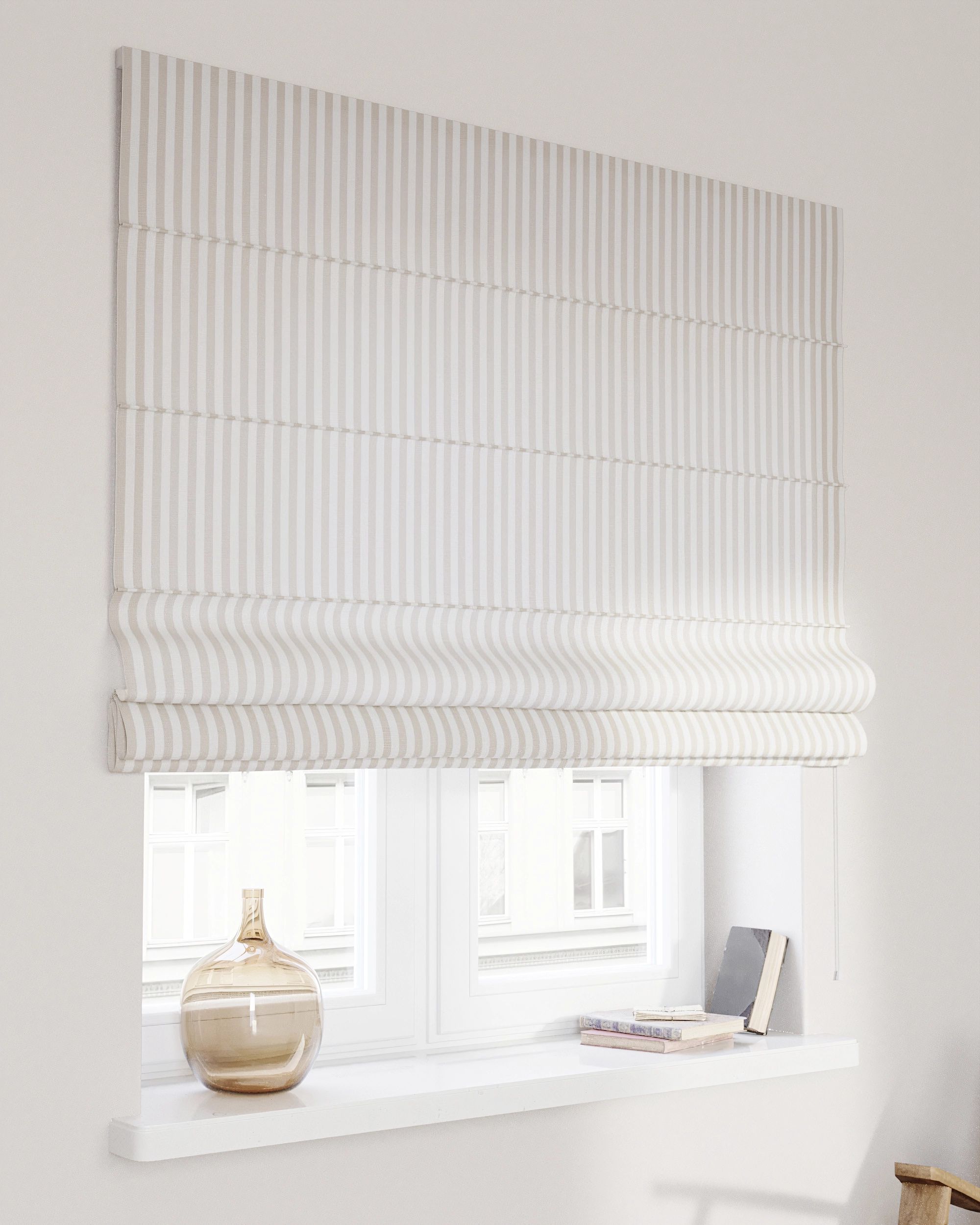 Vouwgordijn Capri kleur product beige stof met patroon (hover)
