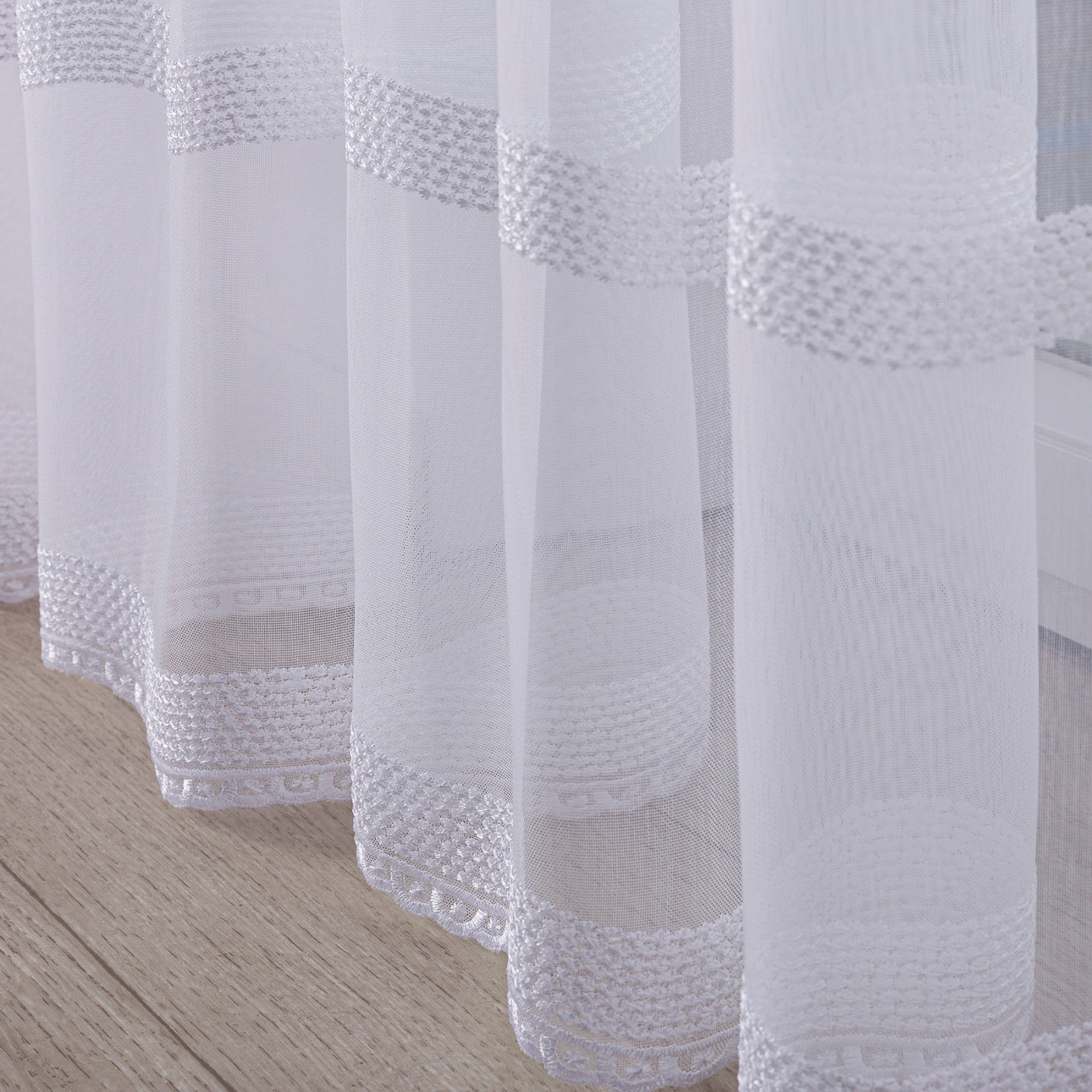 Voile 186-40 wit